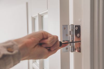 Repair Hinges on Closet Doors!